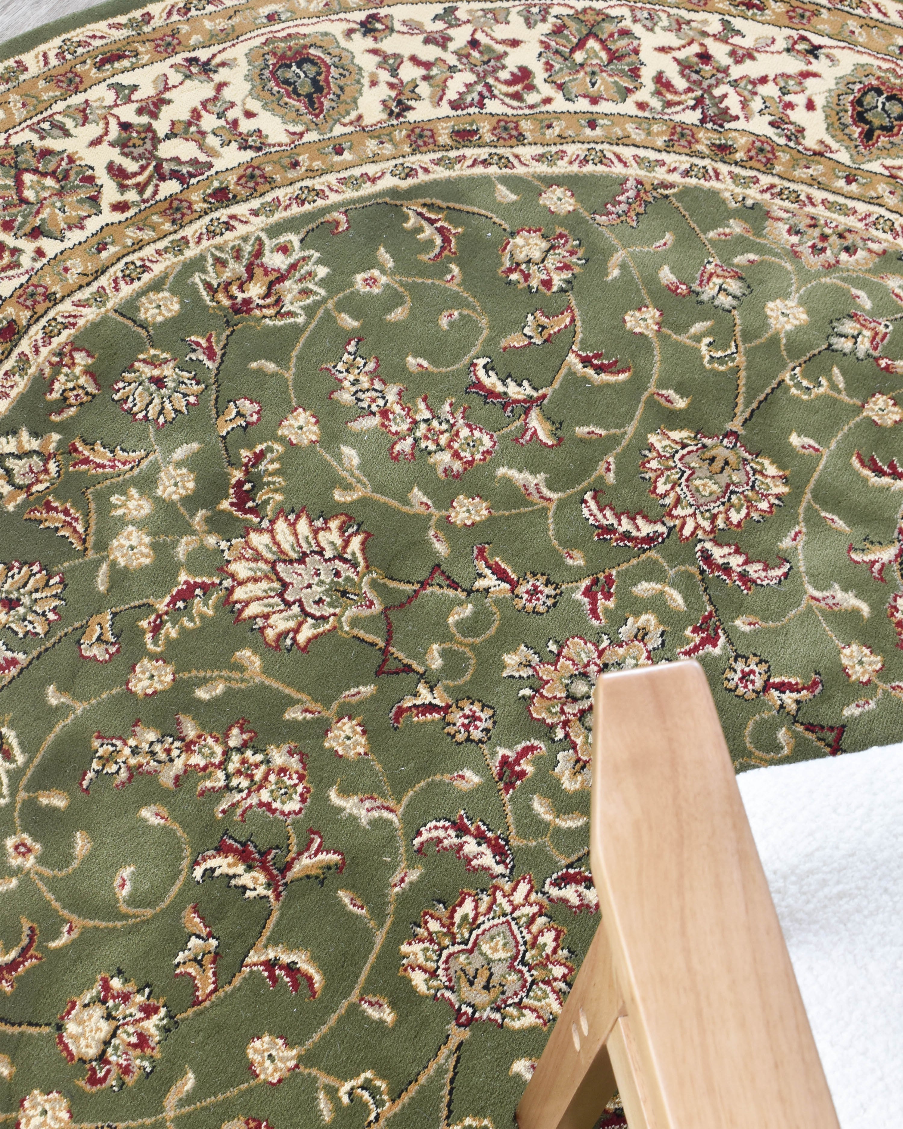 Adelaide Round 79 Green - Cream traditional rug from Vogue Rugs Australia