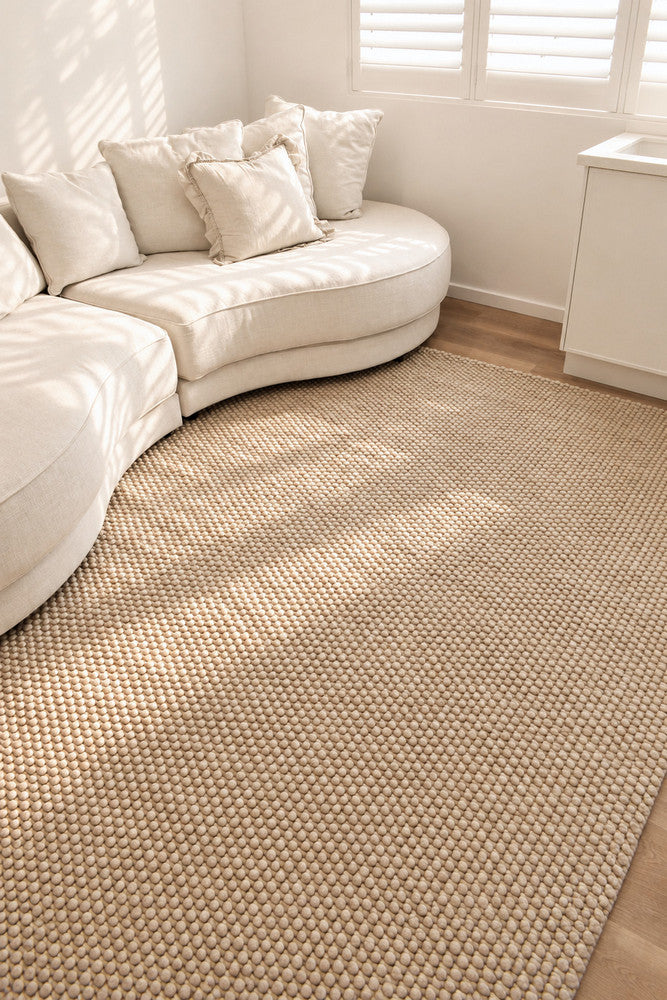 Allure Amber Oat Wool Rug.