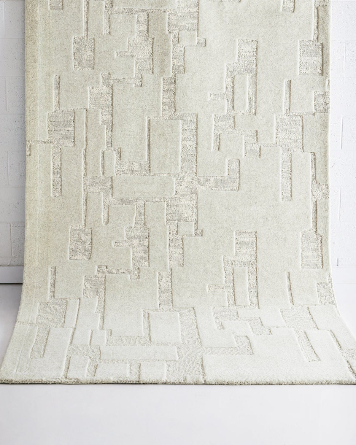 Albion Ivory Wool Rug MAARIA