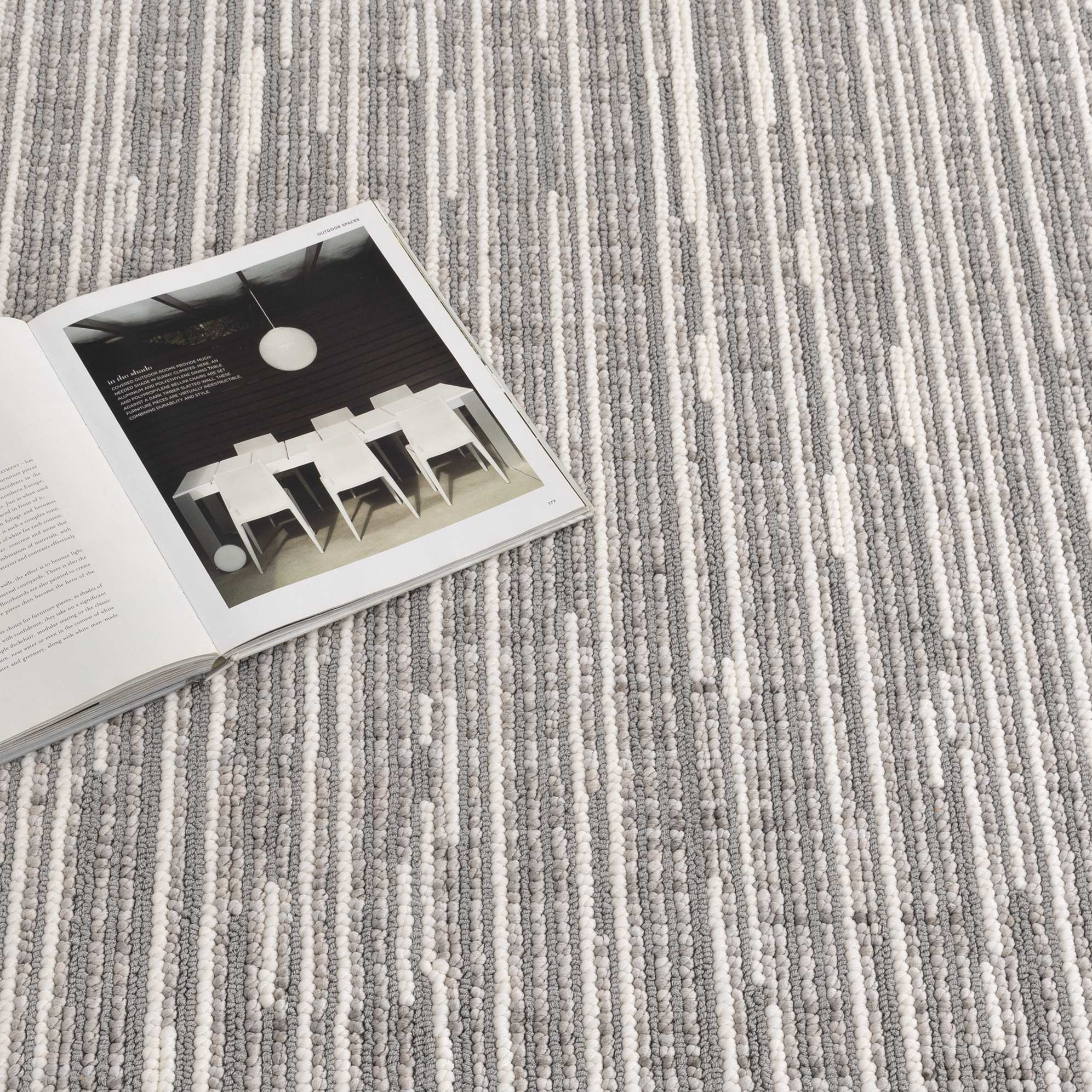 Berno Silver Ivory Loop Lines Rug - B006.