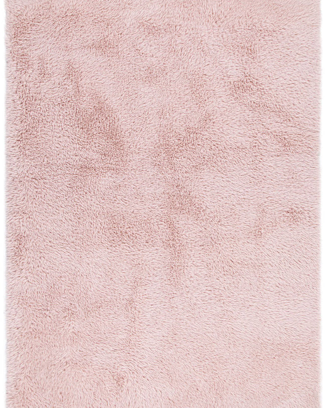 Lyla Machine Washable Shaggy Blush Rug.