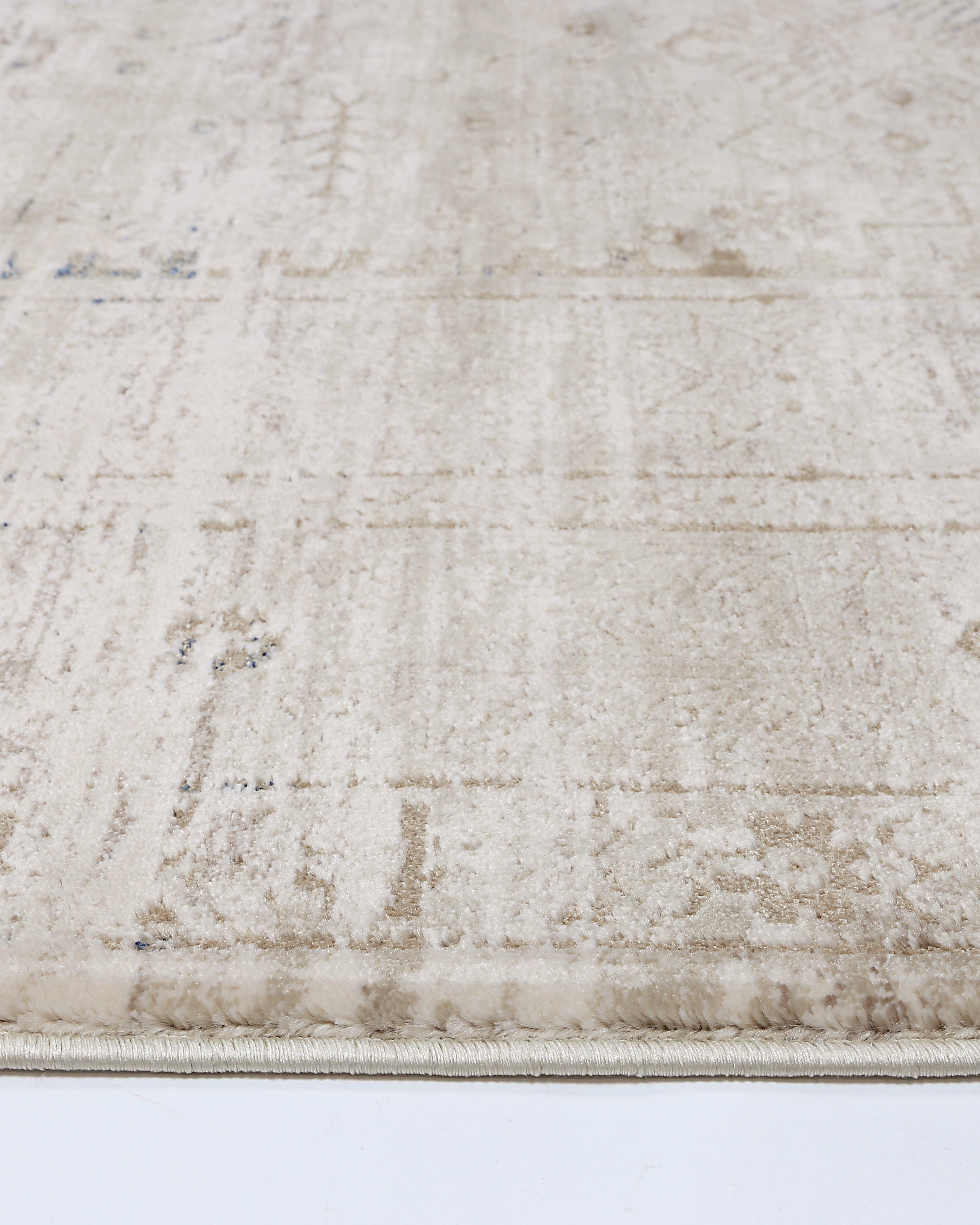 Bohemian Paradise Traditional Beige Blue Rug -04BBLU - Beige traditional rug from Vogue Rugs Australia