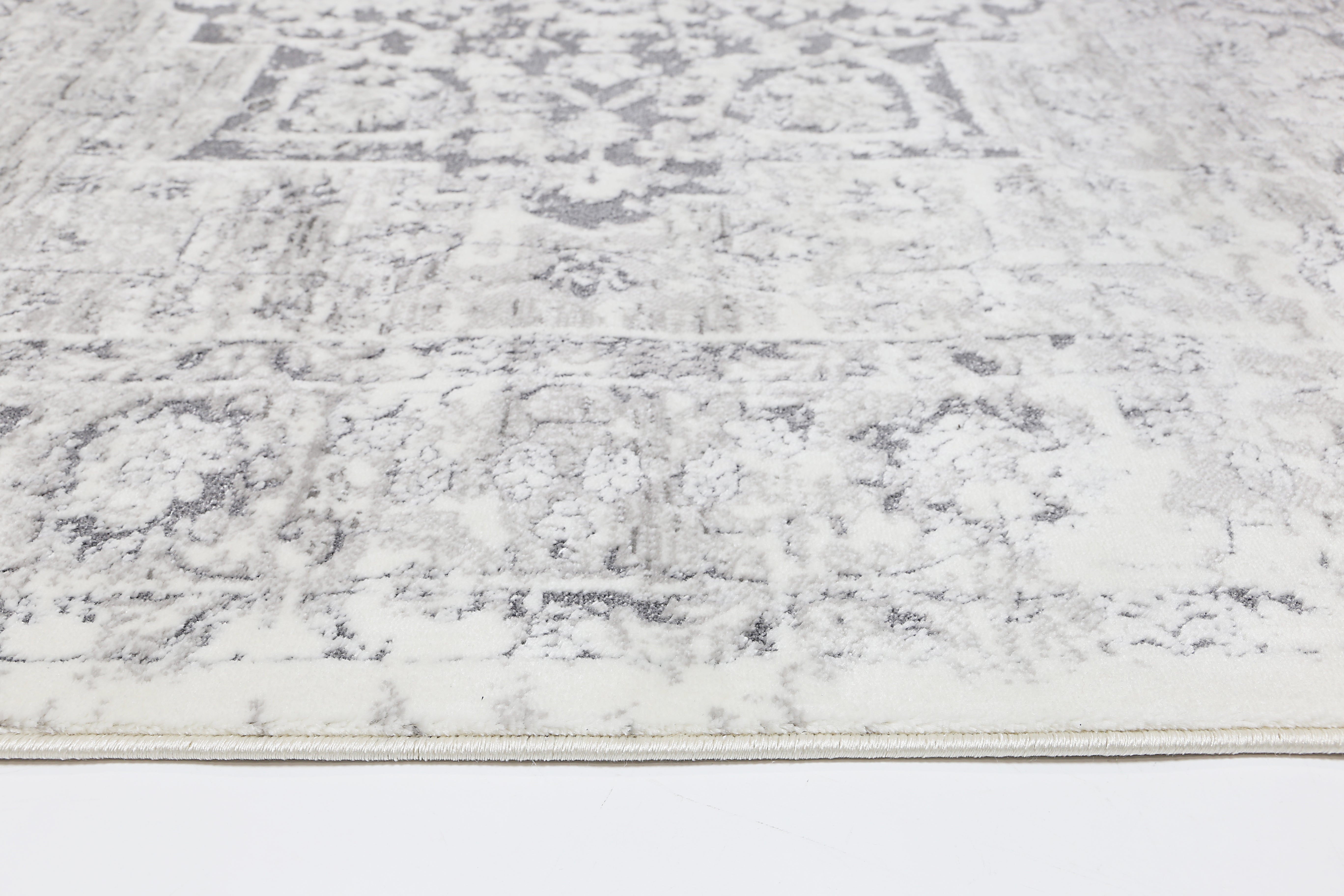 Bohemian Paradise Classic Vintage Grey Rug - 09GREY.