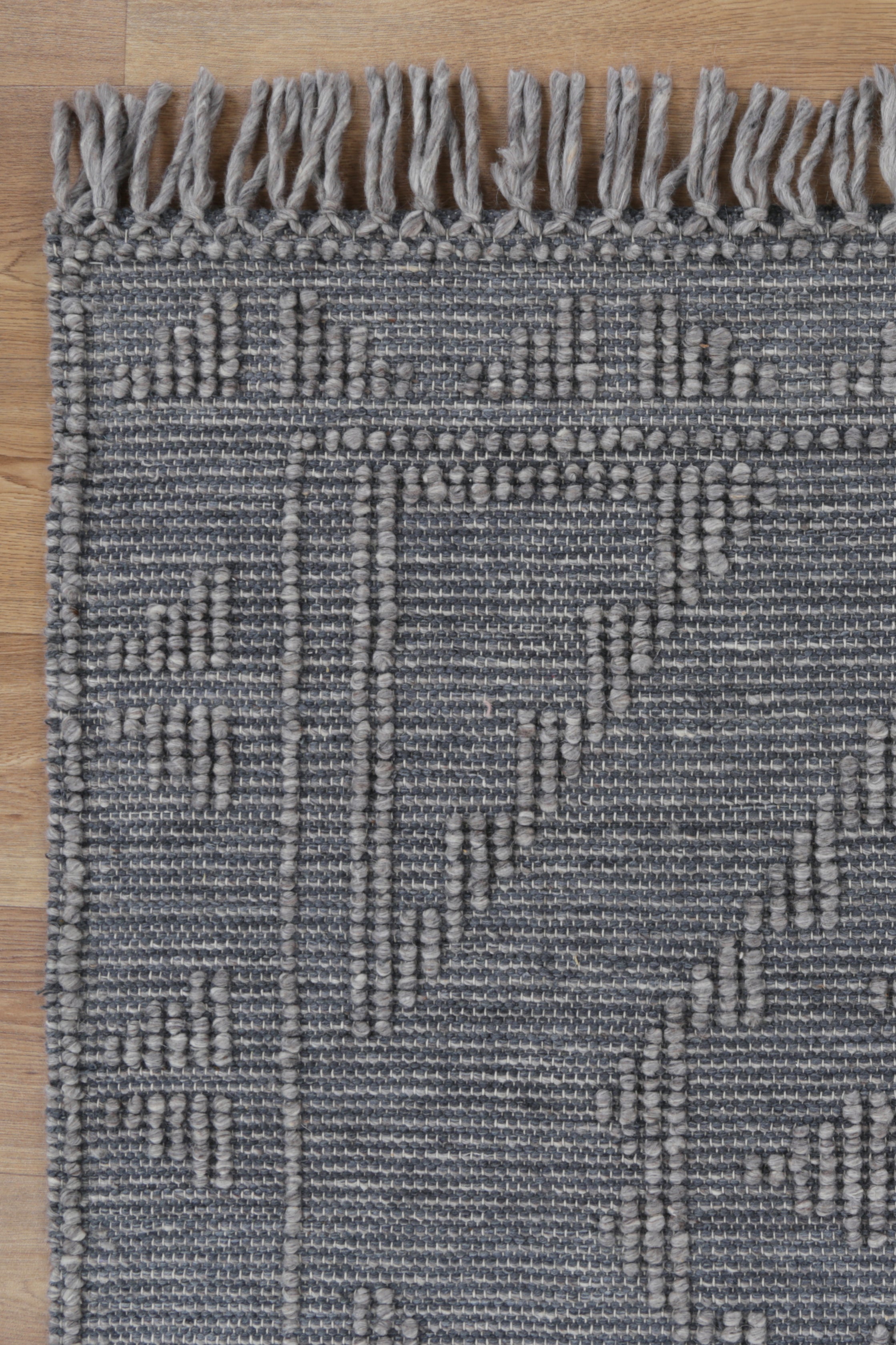 Diego Ornamental Grey Multi Wool Rug - DIEG03.