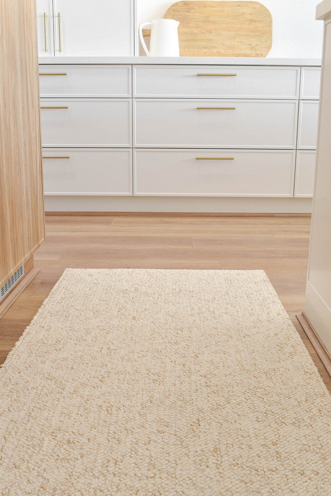 Drift Pebble Beige.