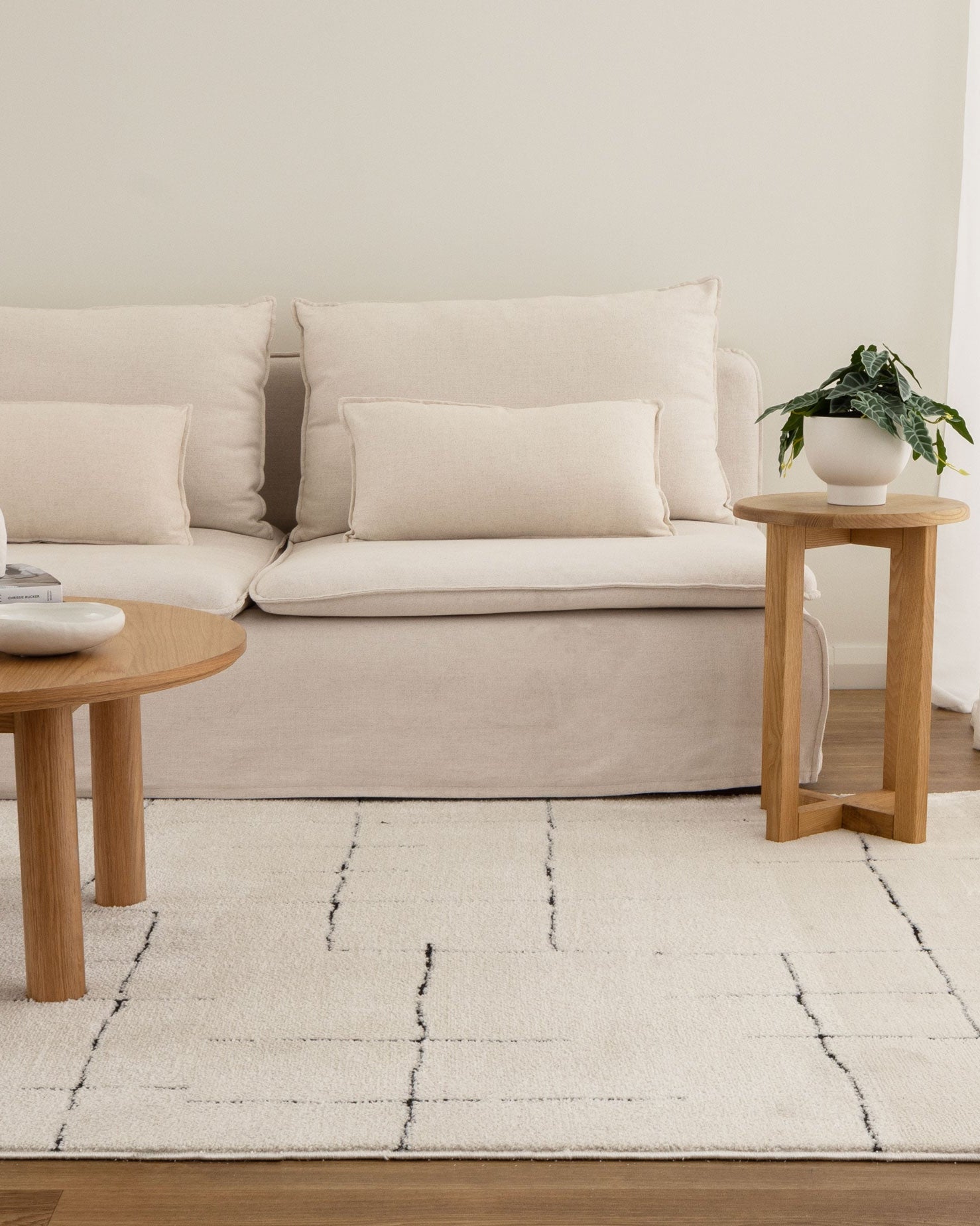 Mila Abstract Lines Black Cream Rug - MIL9: New Arrival - Black modern abstract rug from Vogue Rugs Australia
