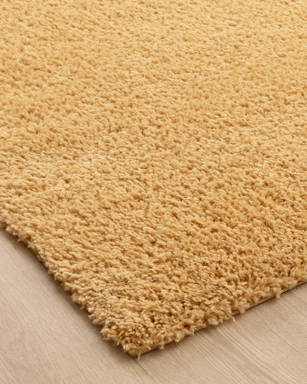 Lune Shaggy Ochre Rug.