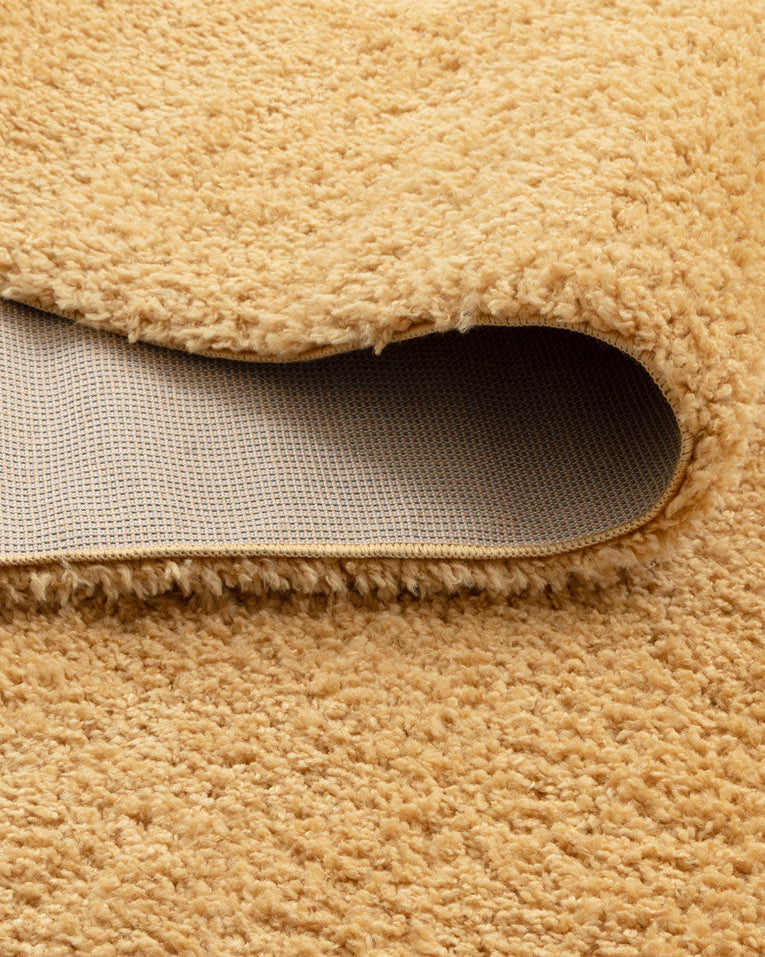 Lune Shaggy Ochre Rug.
