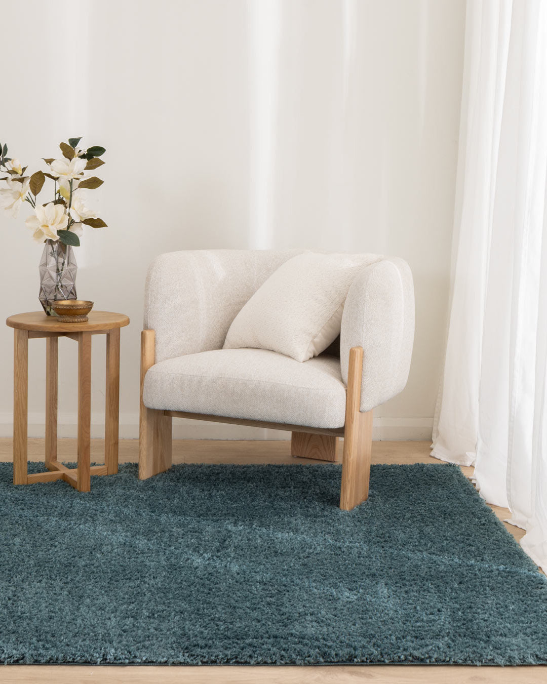 Lune Shaggy Teal Rug.