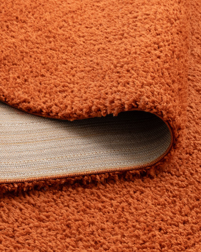 Lune Shaggy Terracotta Rug.
