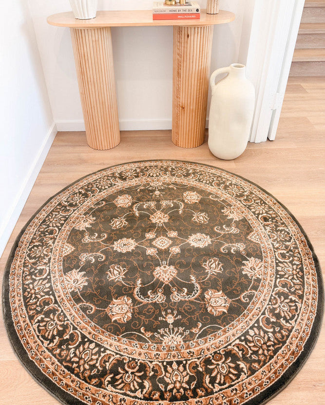 Riviera 84 Green - Cream traditional rug from Vogue Rugs Australia