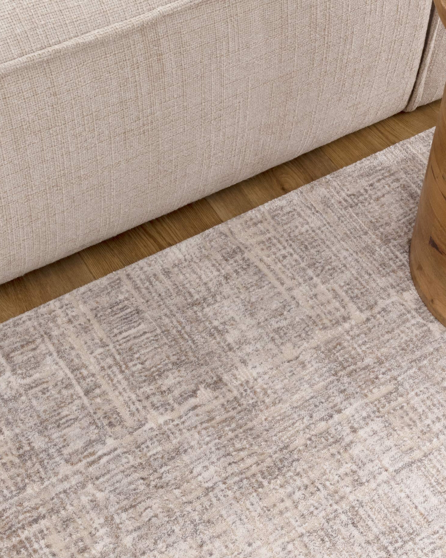 Solenne Beige Abstract Rug - S500 - Beige modern abstract rug from Vogue Rugs Australia