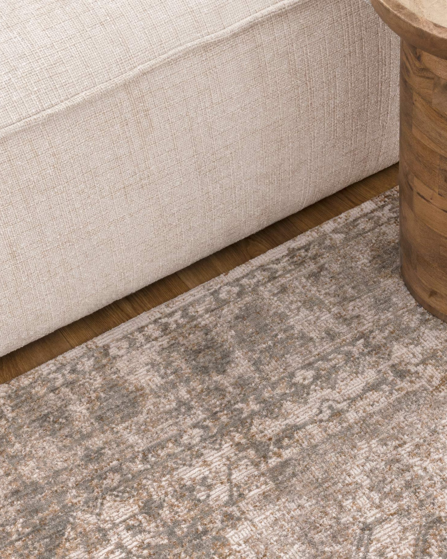 Solenne Cream & Olive Distressed Medallion Vintage Rug - S600 - Cream vintage rug from Vogue Rugs Australia