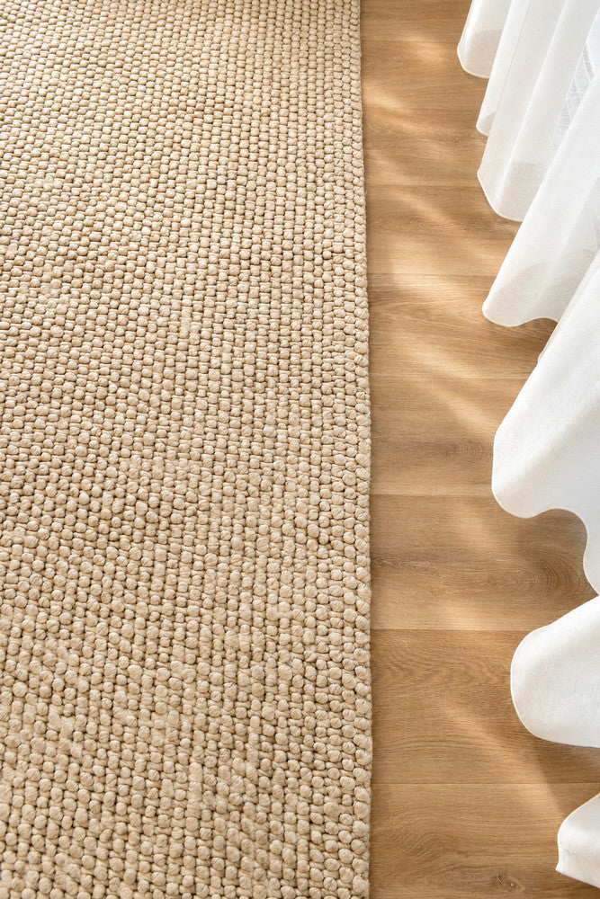 Allure Amber Oat Wool Rug.