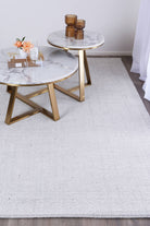 Astro Handtufted Wool Platinum.