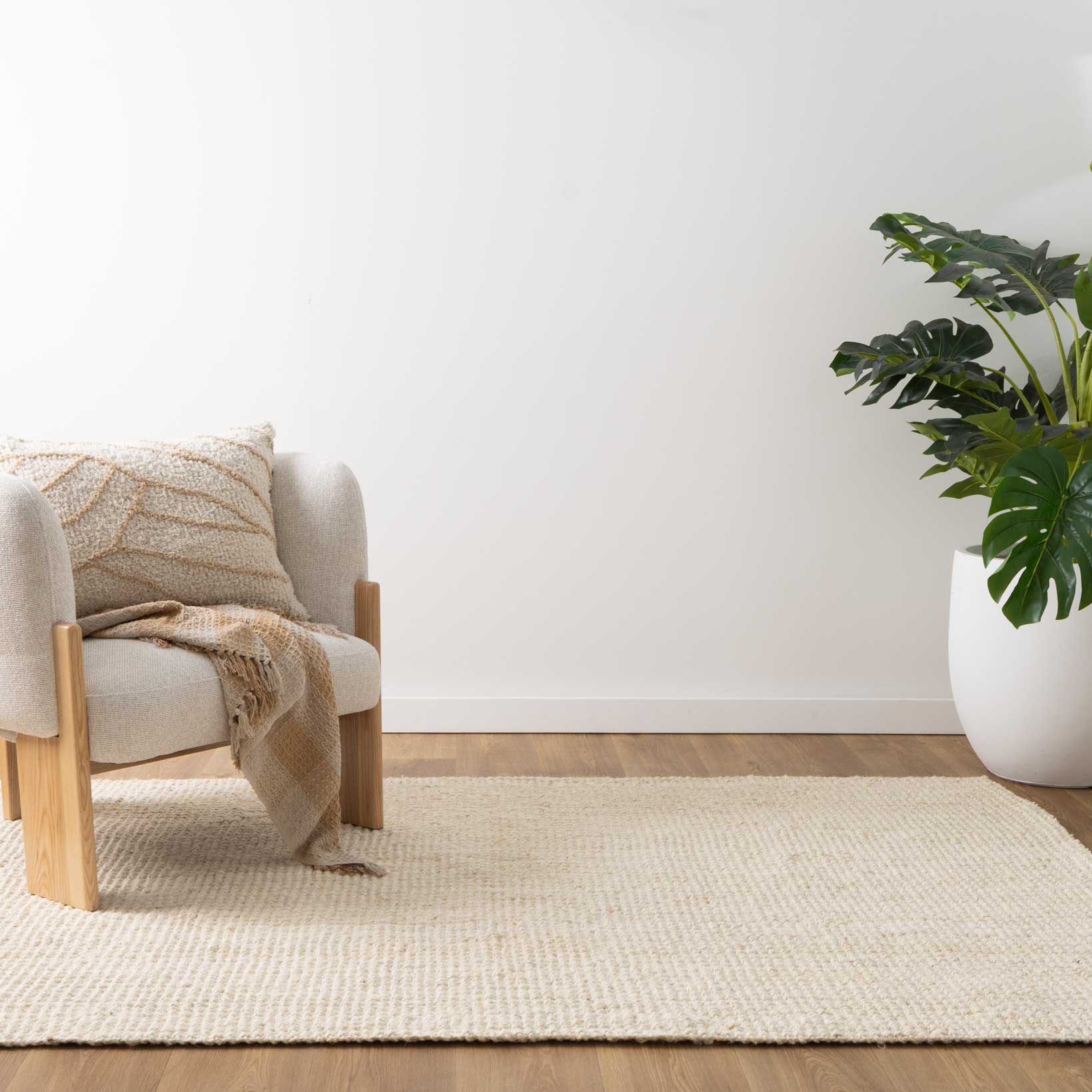 Bengal Bleached Jute Rug.