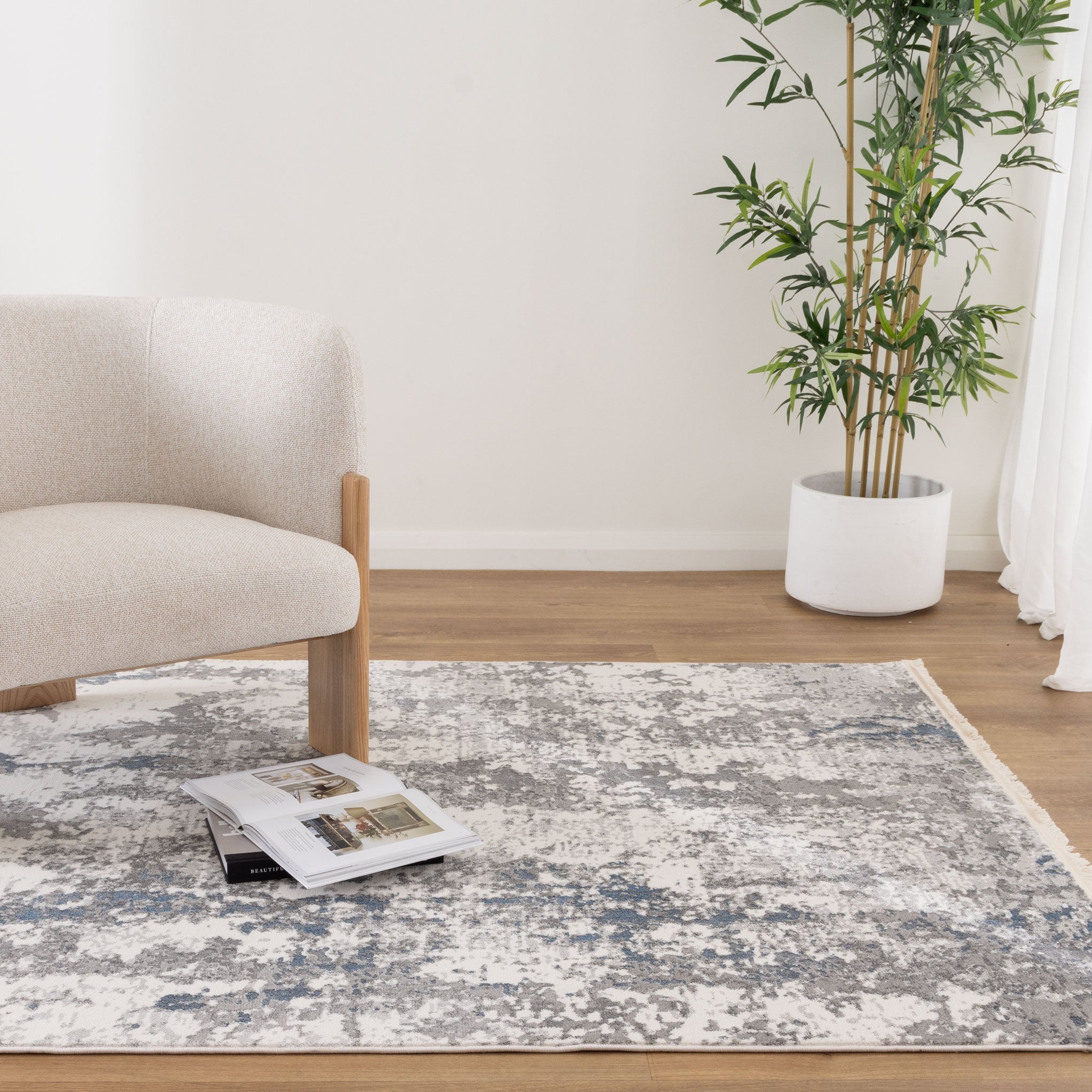 Bohemian Paradise One Modern Grey Blue Rug - 01GBLU.