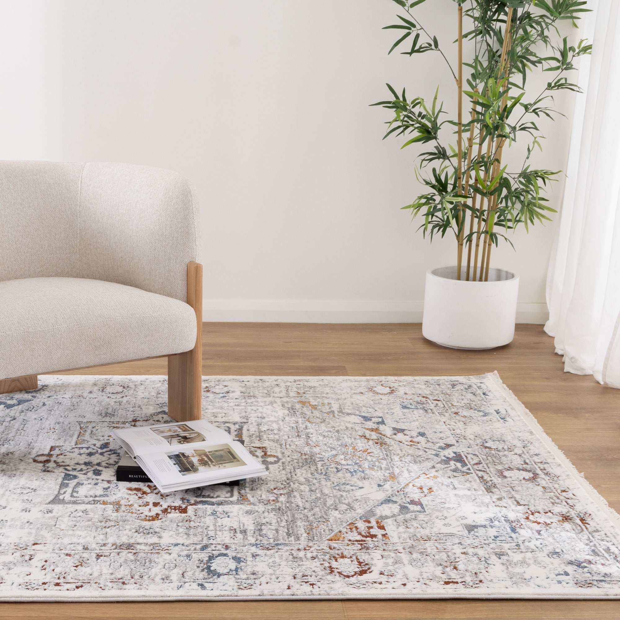 Bohemian Paradise Classic Vintage Grey Multi Rug - 09GMUL.