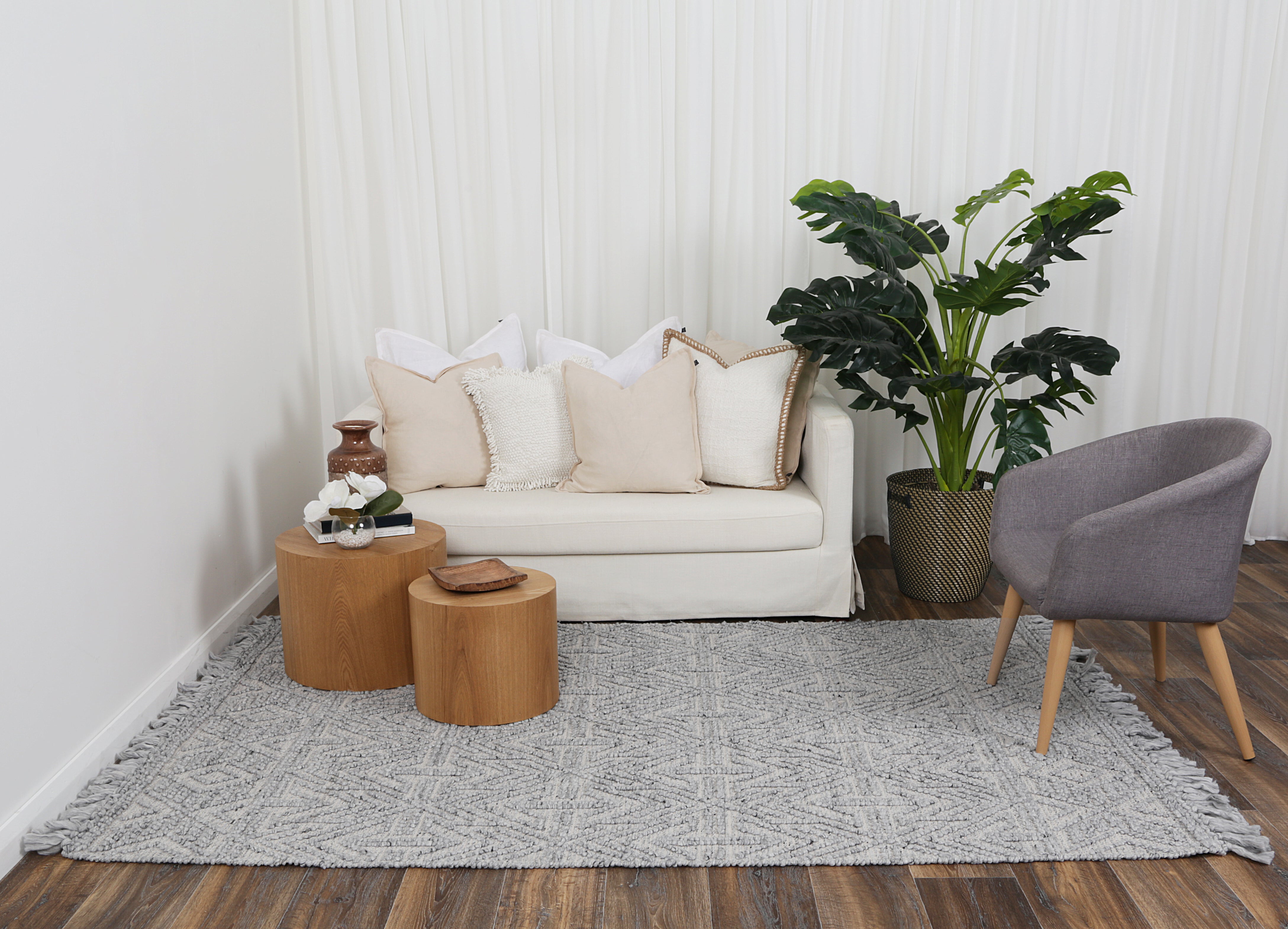 Diego Tribal Grey Wool Rug - DIEG02.