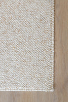 Drift Pebble Beige.
