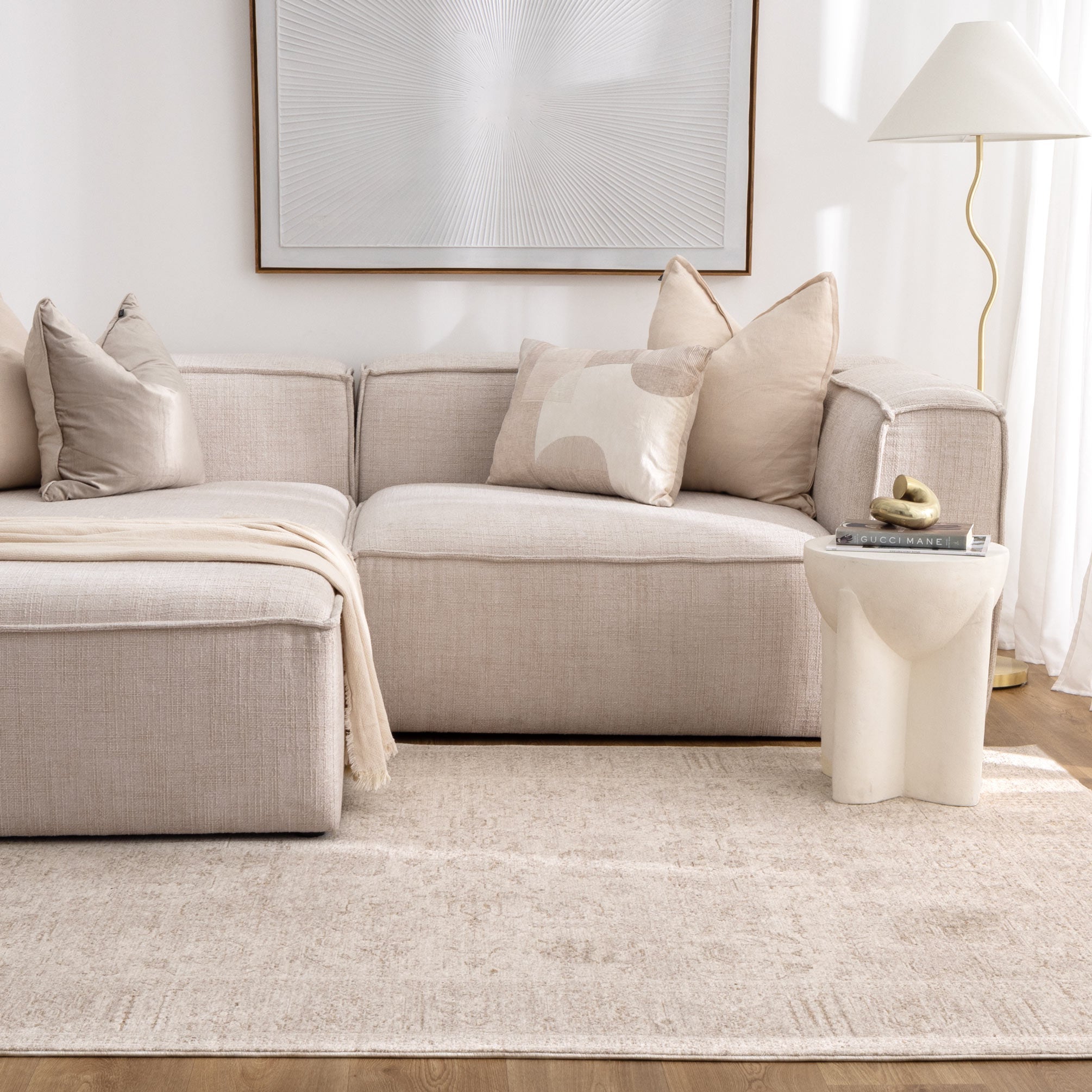 Heritage Distressed Border Beige Rug - H106: (Different Tassel).