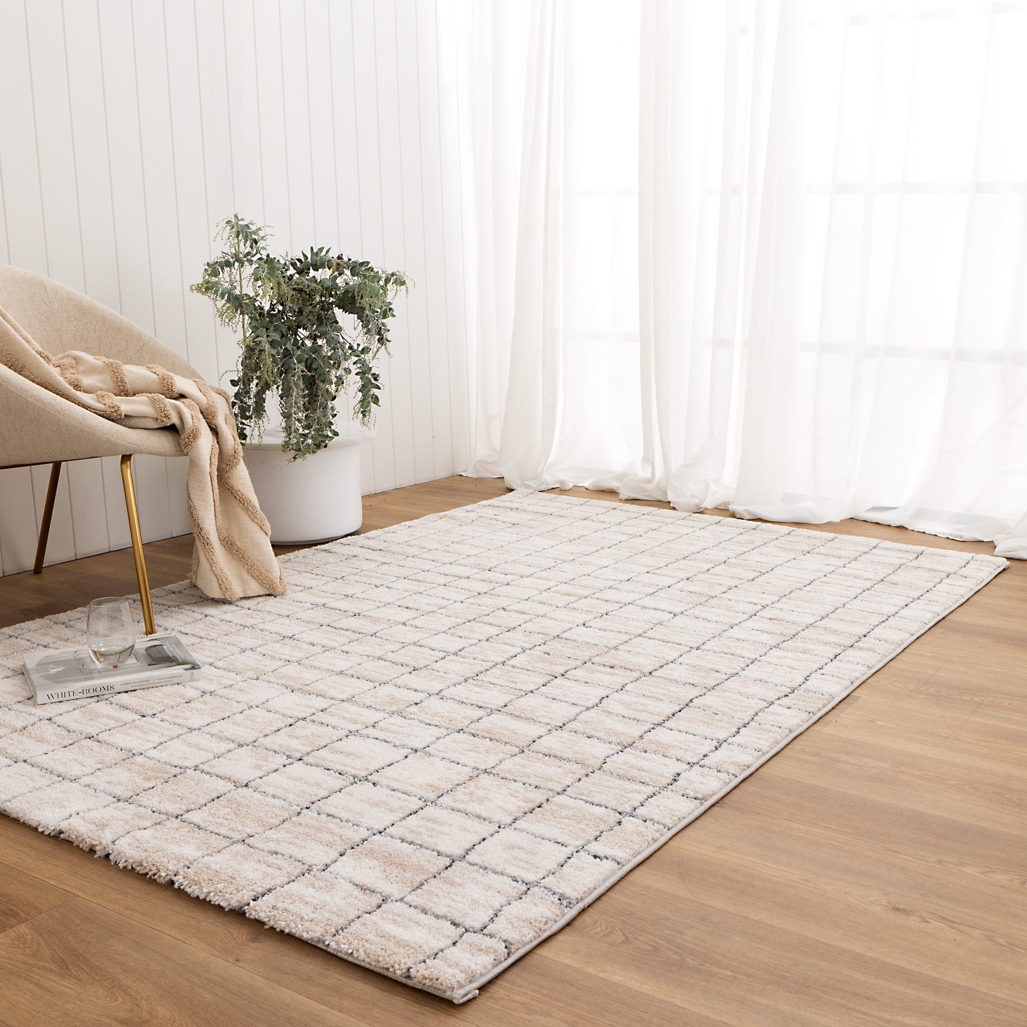 Nola Clean Lines Neutral Rug - N004.