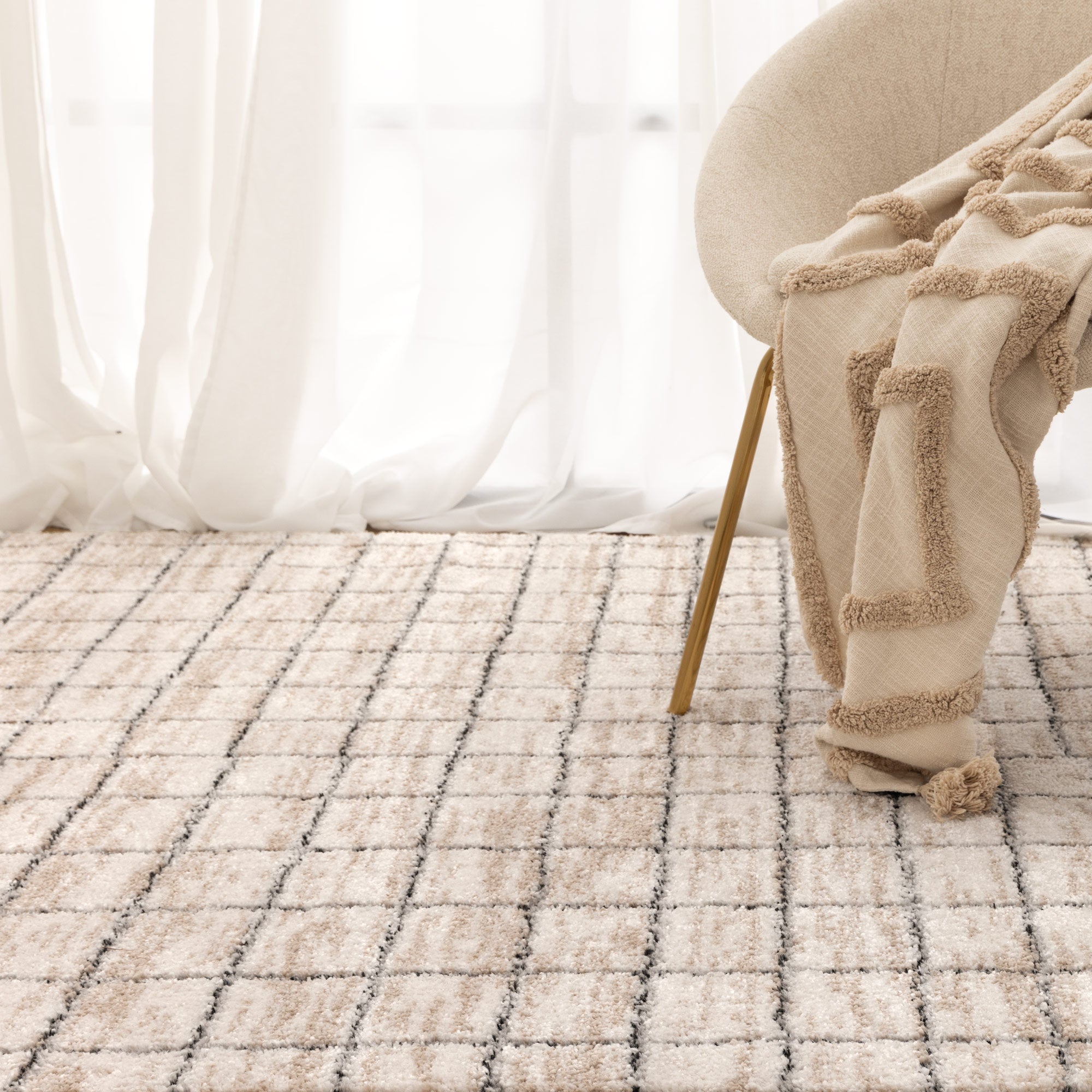 Nola Clean Lines Neutral Rug - N004.