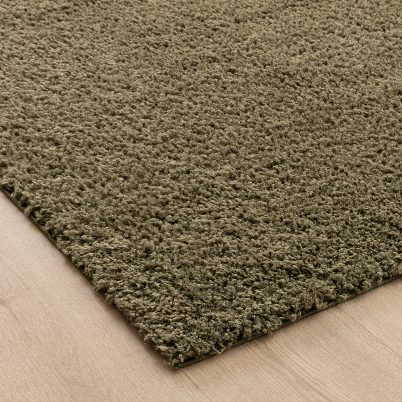 Lune Shaggy Olive Green Rug.