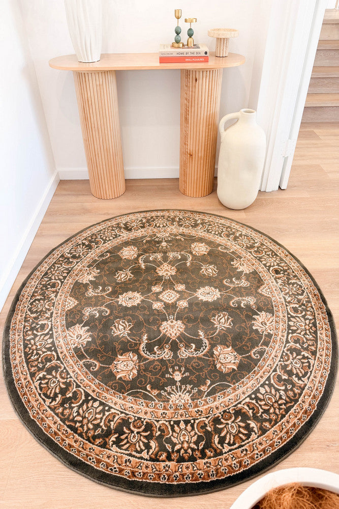 Riviera 84 Green - Cream traditional rug from Vogue Rugs Australia